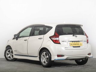 2017 Nissan Note e-Power II Рестайлинг, белый, 1349000 рублей, вид 5
