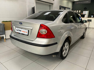 2005 Ford Focus II, серебристый, 320000 рублей, вид 4