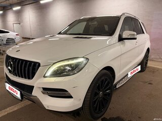 2014 Mercedes-Benz M-Класс 350 CDI III (W166), белый, 2350000 рублей, вид 1