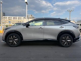 2023 Nissan Ariya I, серый, 3200000 рублей, вид 3