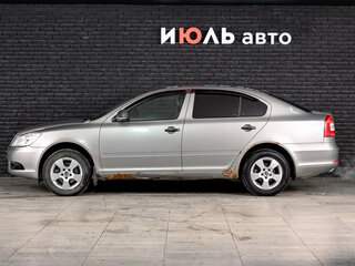 2010 Skoda Octavia II (A5) Рестайлинг, серый, 450000 рублей, вид 4