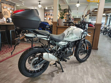 2024 Royal Enfield Himalayan, белый, 540000 рублей, вид 3