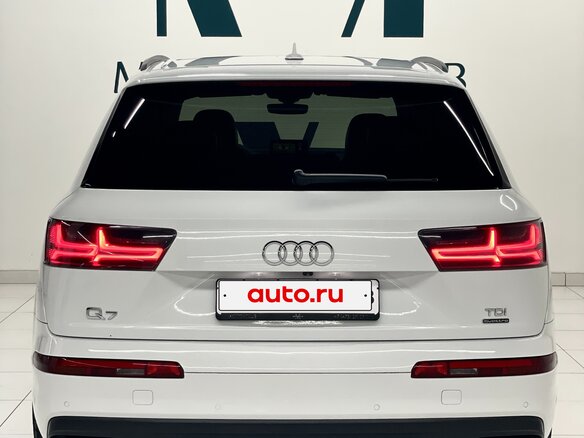 2018 Audi Q7 II (4M), белый, 4680000 рублей - вид 10