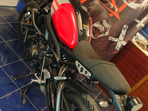 2018 Yamaha XSR900, красный, 870000 рублей