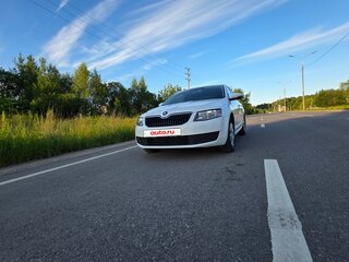 2014 Skoda Octavia III (A7), белый, 1230000 рублей, вид 3