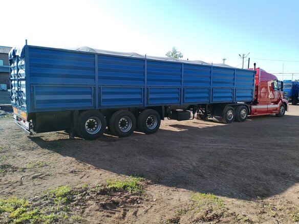 2003 Volvo VNL, красный, 5500000 рублей - вид 28