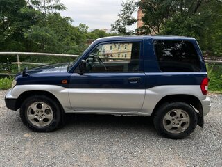 1998 Mitsubishi Pajero iO, синий, 445000 рублей, вид 3