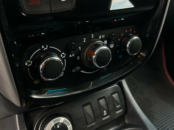 2018 Nissan Terrano III (D10), чёрный, 1490000 рублей - вид 18