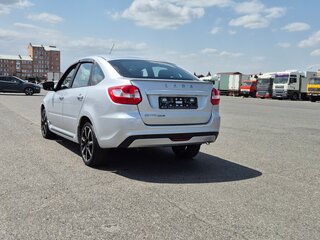 2024 Lada (ВАЗ) Granta I Рестайлинг, серый, 1300000 рублей, вид 2