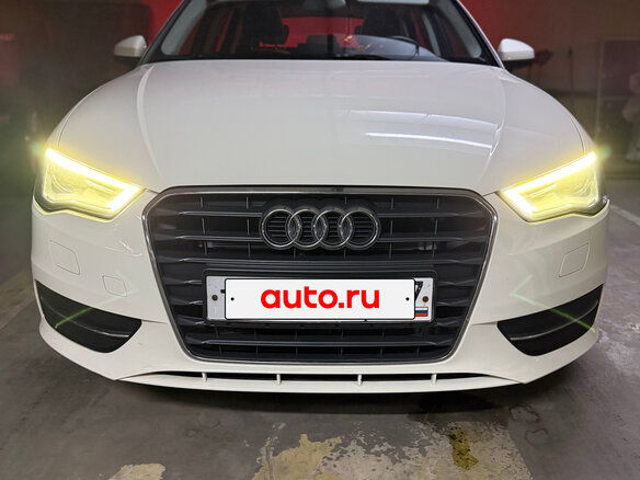 2013 Audi A3 III (8V), белый, 1050000 рублей - вид 1