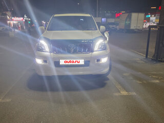 2004 Toyota Land Cruiser Prado 120 Series, белый, 2250000 рублей, вид 2