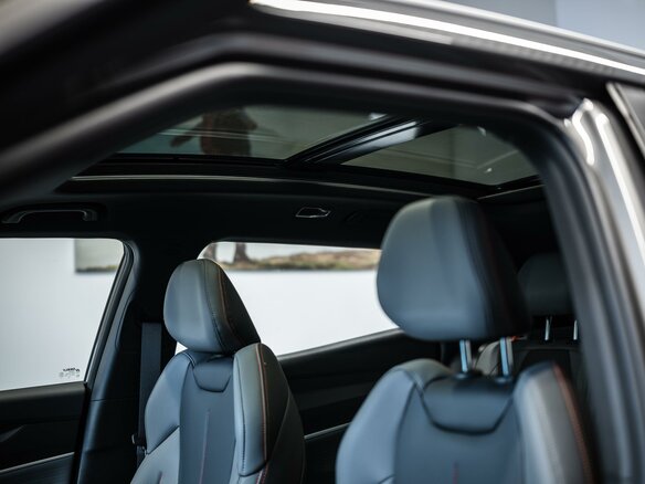 2026 Geely Cityray, серый, 3259990 рублей - вид 16