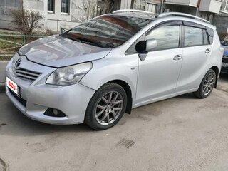 2009 Toyota Verso I, серый, 800000 рублей, вид 3