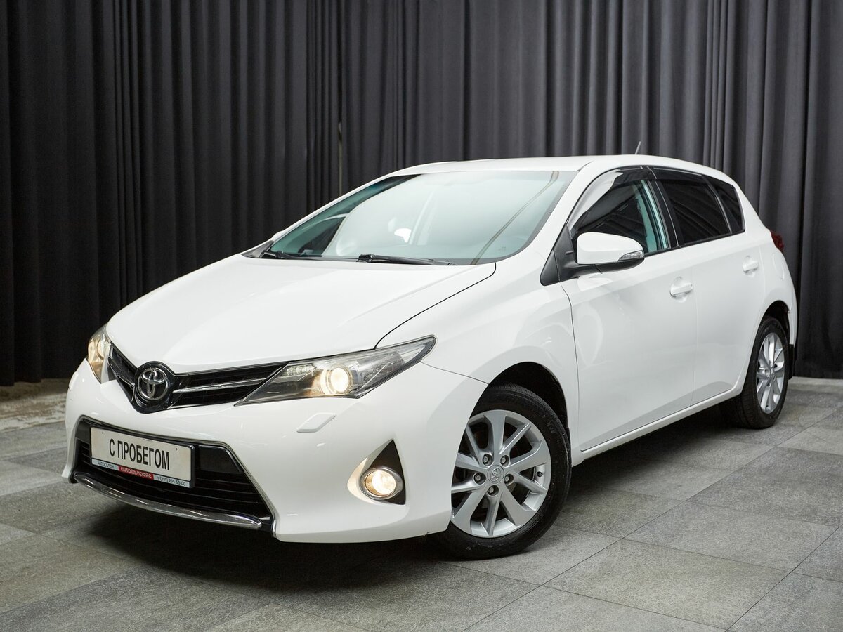 Открыть фотографии: Toyota Auris II