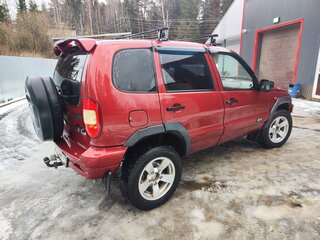 2007 Chevrolet Niva I, красный, 260000 рублей, вид 4