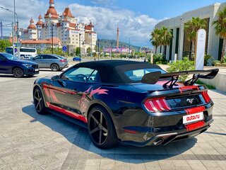 2019 Ford Mustang VI Рестайлинг, чёрный, 3110000 рублей, вид 4