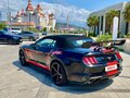 2019 Ford Mustang VI Рестайлинг, чёрный, 3110000 рублей - вид 3