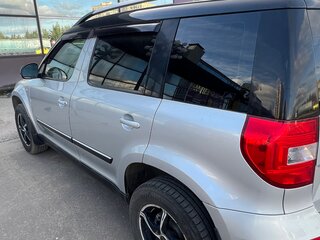 2016 Skoda Yeti I Рестайлинг, серебристый, 820000 рублей, вид 5