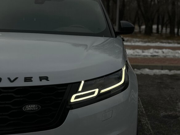 2017 Land Rover Range Rover Velar I, белый, 4300000 рублей - вид 2