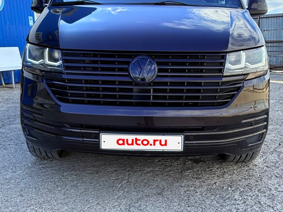2009 Volkswagen Multivan T5, коричневый, 2200000 рублей - вид 2