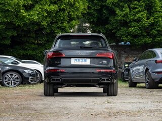 2026 Audi Q5 L 40 TFSI II (FY) Рестайлинг, чёрный, 5900000 рублей, вид 5