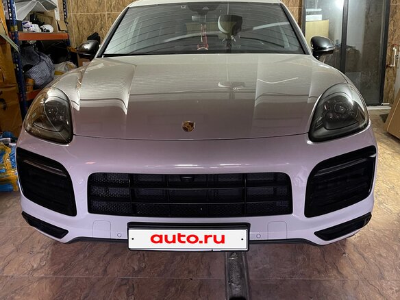 2021 Porsche Cayenne III, серый, 9900000 рублей - вид 3