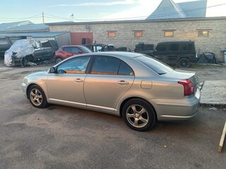 2005 Toyota Avensis II, зелёный, 600000 рублей, вид 4