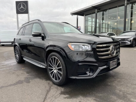 2025 Mercedes-Benz GLS 450 II (X167) Рестайлинг, чёрный, 10565571 рублей, вид 3