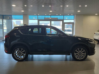 2021 Mazda CX-5 II, чёрный, 2840000 рублей, вид 4