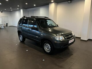 2015 Chevrolet Niva I Рестайлинг, зелёный, 470000 рублей, вид 1