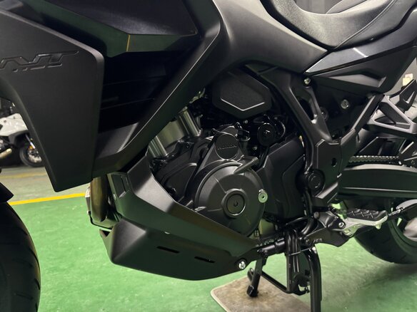2022 Honda NT1100, серый - вид 21
