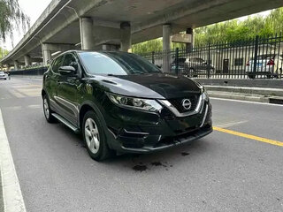 2023 Nissan Qashqai II Рестайлинг, чёрный, 1880000 рублей, вид 3