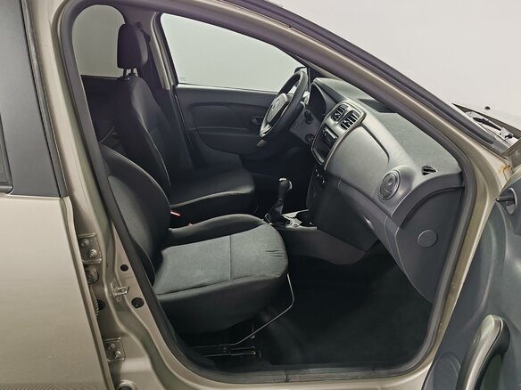 2015 Renault Logan II, бежевый - вид 16