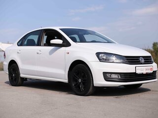 2018 Volkswagen Polo V Рестайлинг, белый, 1050000 рублей, вид 3