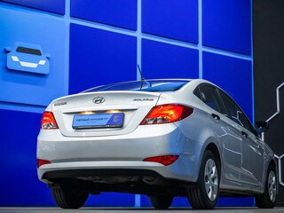 2014 Hyundai Solaris I Рестайлинг, серебристый, 1050000 рублей, вид 5