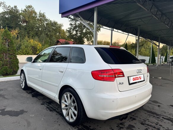 2009 Audi A3 II (8P) Рестайлинг 2, белый, 760000 рублей - вид 5