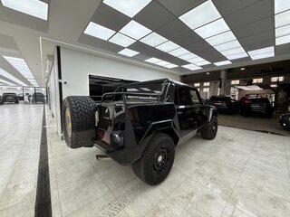 1989 Lamborghini LM002, чёрный, 36562680 рублей, вид 4