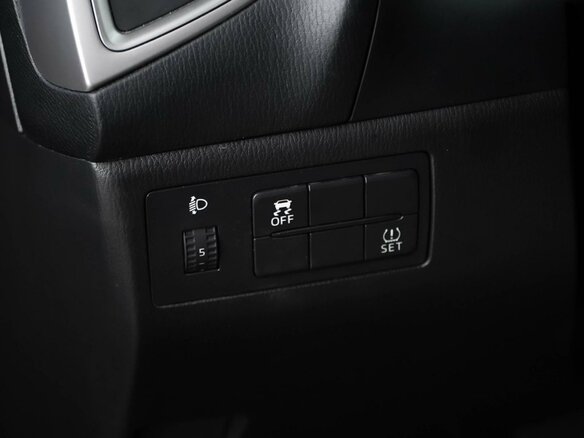 2018 Mazda 3 III (BM) Рестайлинг, красный, 1569055 рублей - вид 14
