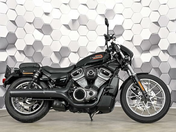 2023 Harley-Davidson Nightster, чёрный, 1129000 рублей - вид 2
