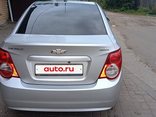 2012 Chevrolet Aveo II, серебристый, 530000 рублей, вид 4