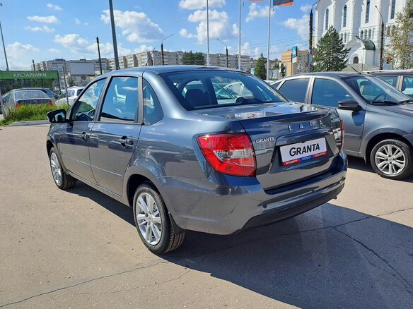 2026 Lada (ВАЗ) Granta I Рестайлинг, серый, 1229900 рублей - вид 3