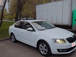 2016 Skoda Octavia III (A7), белый, 1650000 рублей, вид 3