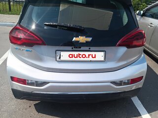 2017 Chevrolet Bolt I, серый, 1850000 рублей, вид 5