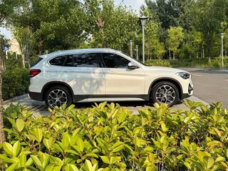 2022 BMW X1 Long 20Li sDrive II (F48) Рестайлинг, белый, 1790000 рублей, вид 4