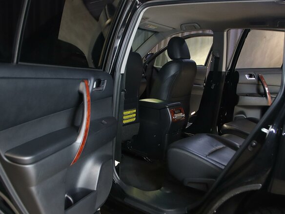 2013 Toyota Highlander II (XU40) Рестайлинг, чёрный - вид 5