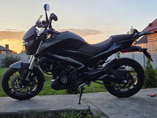 2025 Bajaj Dominar 400, чёрный, 430000 рублей, вид 2