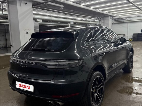 2021 Porsche Macan S I Рестайлинг, серый, 7500000 рублей - вид 2