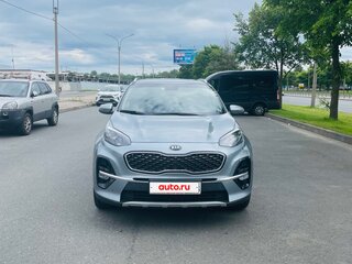 2020 Kia Sportage IV Рестайлинг, серебристый, 2550000 рублей, вид 2