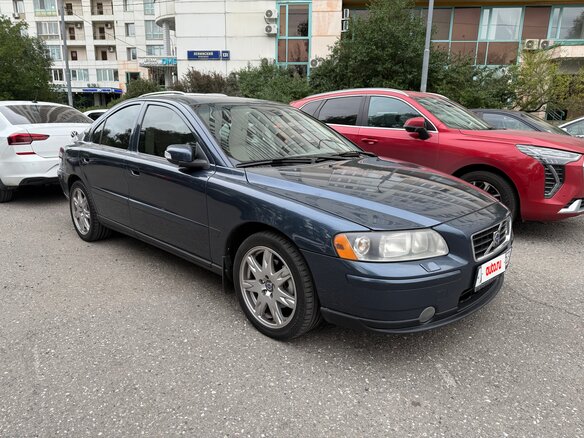 2007 Volvo S60 I Рестайлинг, синий, 730000 рублей - вид 4