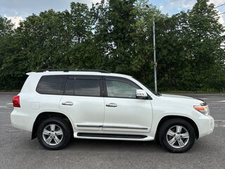 2013 Toyota Land Cruiser 200 Series Рестайлинг 1, белый, 3449000 рублей, вид 5